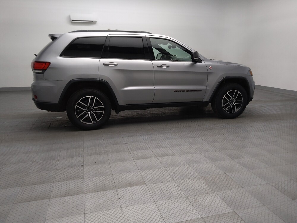 2020 Jeep Grand Cherokee in Lewisville, TX 75067 - 18143697 10