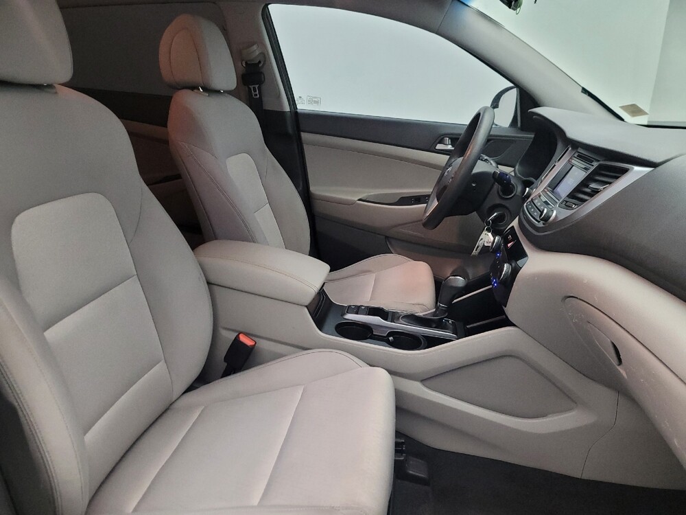 2017 Hyundai Tucson in Phoenix, AZ 85022 - 18143704 21