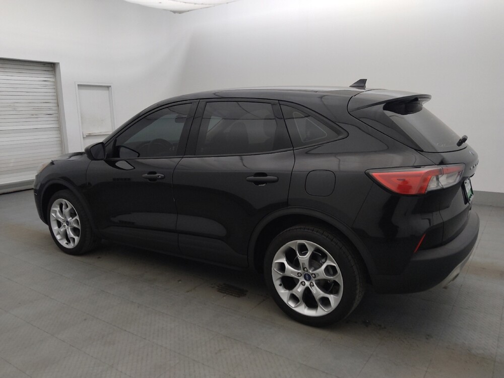 2020 Ford Escape in Tallahassee, FL 32304 - 18143712 3