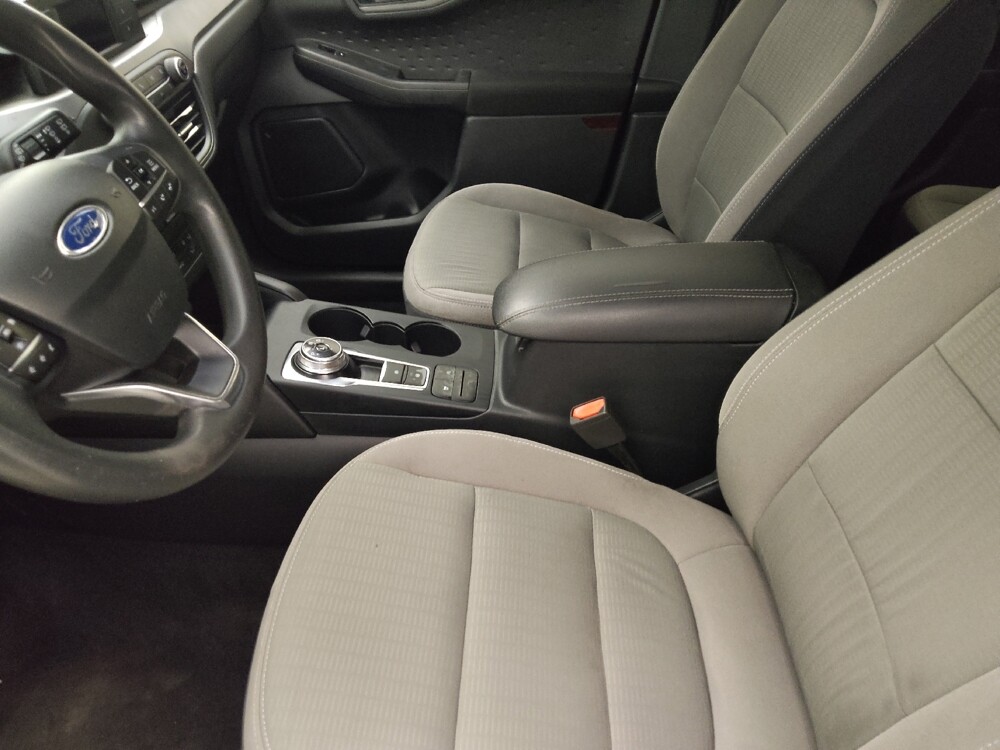 2020 Ford Escape in Tallahassee, FL 32304 - 18143712 17