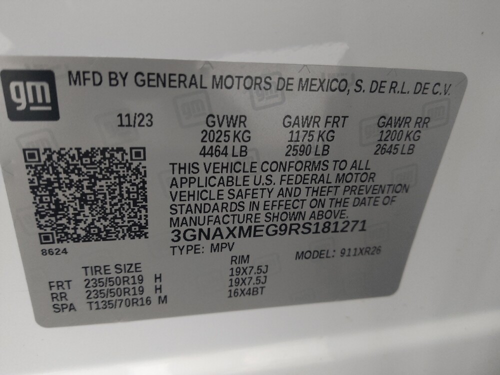 2024 Chevrolet Equinox in St. Louis, MO 63136 - 18143713 33
