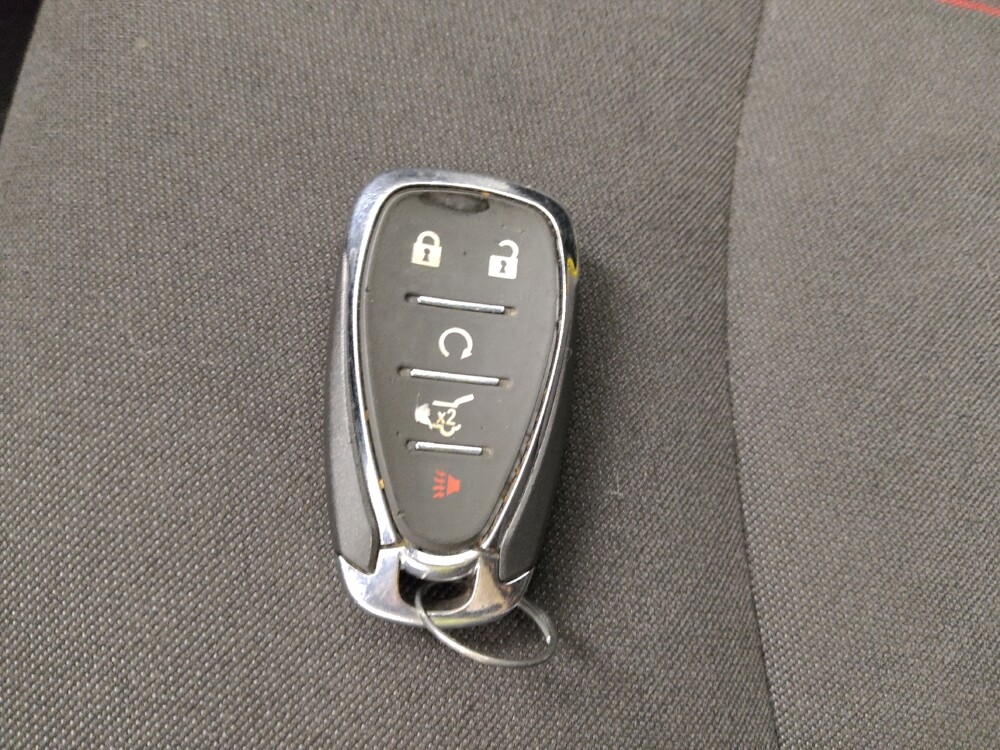 2024 Chevrolet Equinox in St. Louis, MO 63136 - 18143713 32