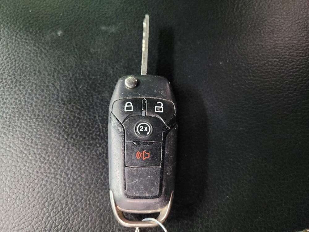 2016 Ford F150 in Clearwater, FL 33764 - 18143716 32