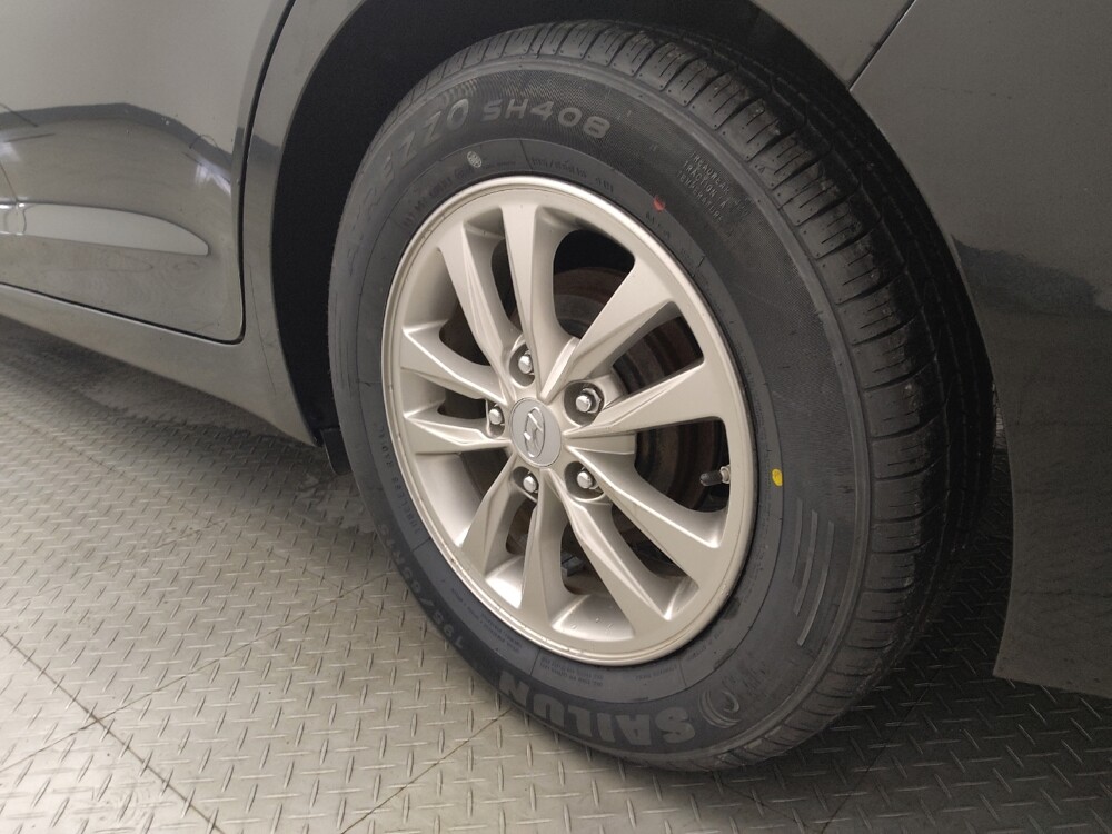 2019 Hyundai Elantra in Round Rock, TX 78664 - 18143720 31