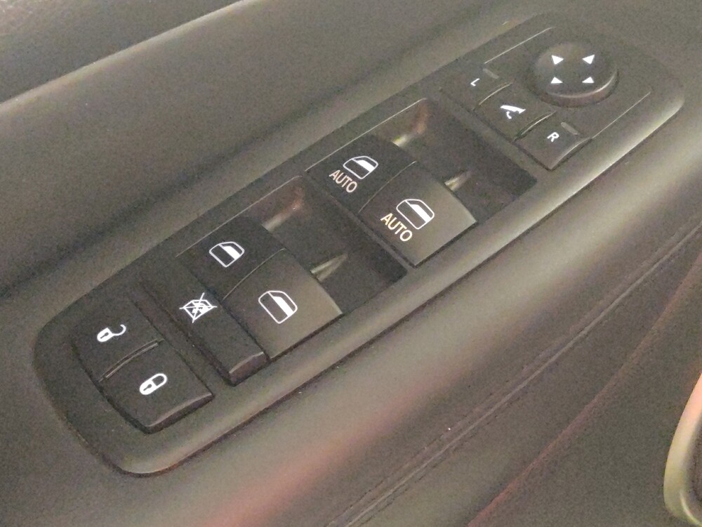 2018 Jeep Grand Cherokee in Houston, TX 77034 - 18143721 27