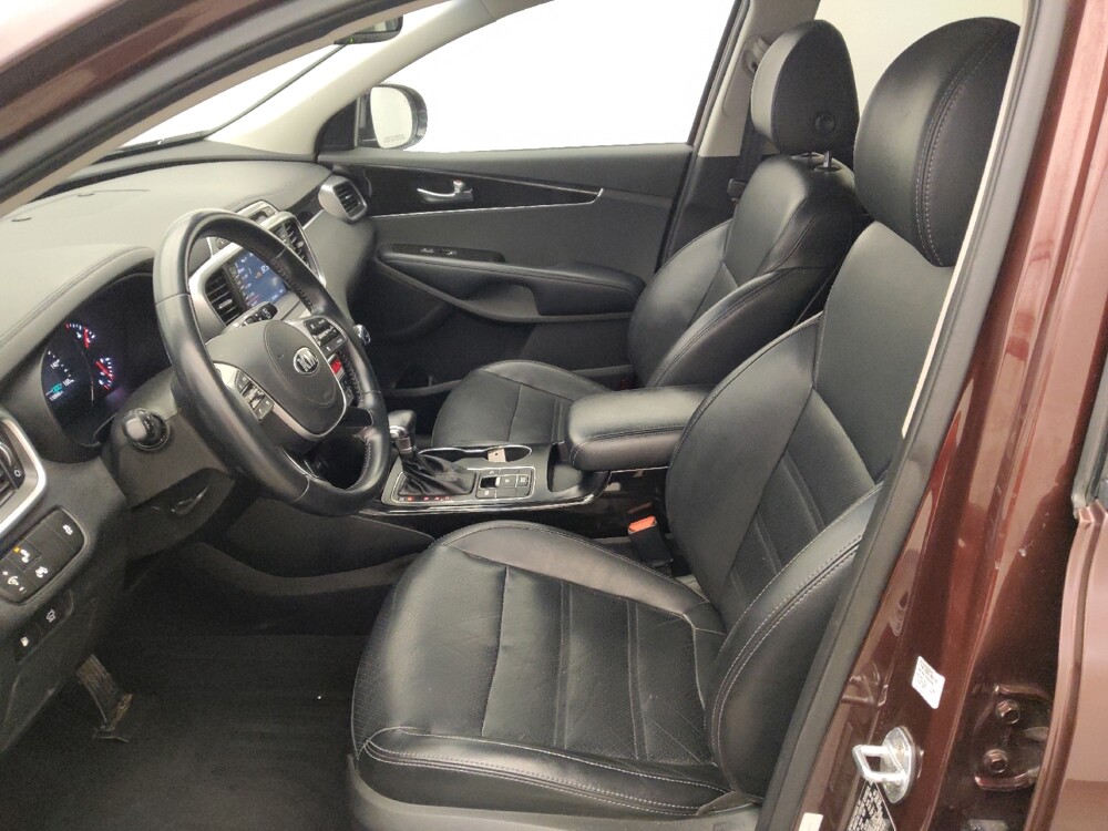 2019 Kia Sorento in Houston, TX 77034 - 18143723 17