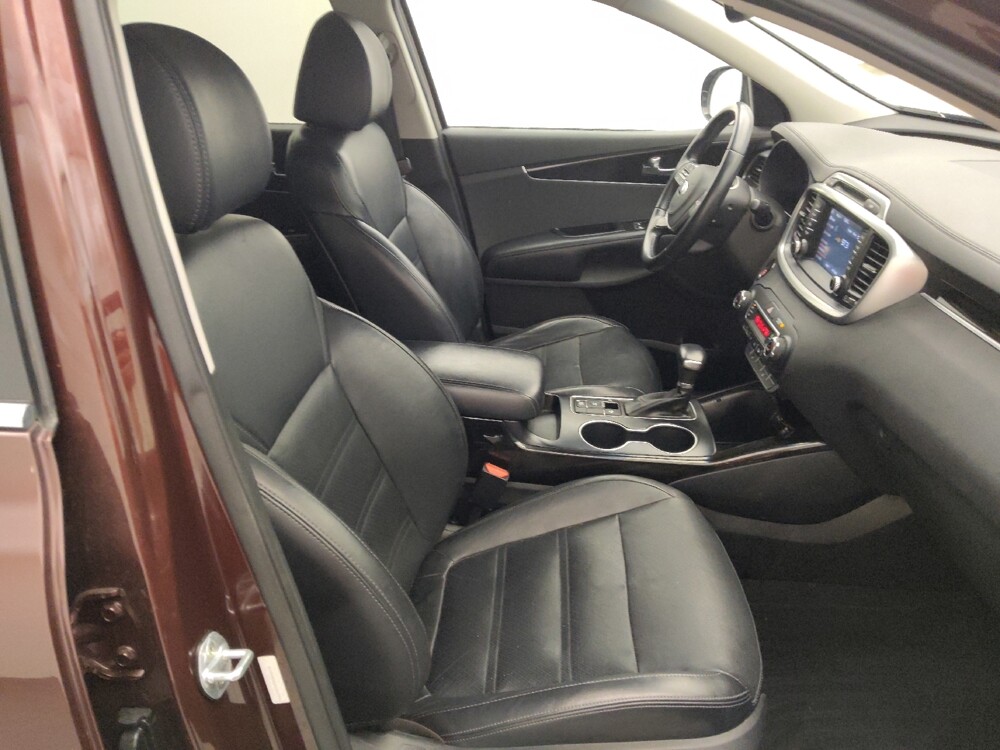 2019 Kia Sorento in Houston, TX 77034 - 18143723 21