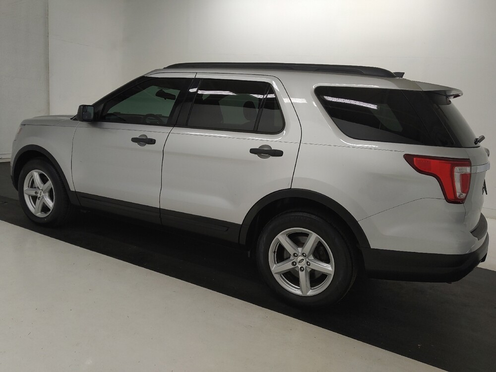 2018 Ford Explorer in St. Louis, MO 63136 - 18143735 3