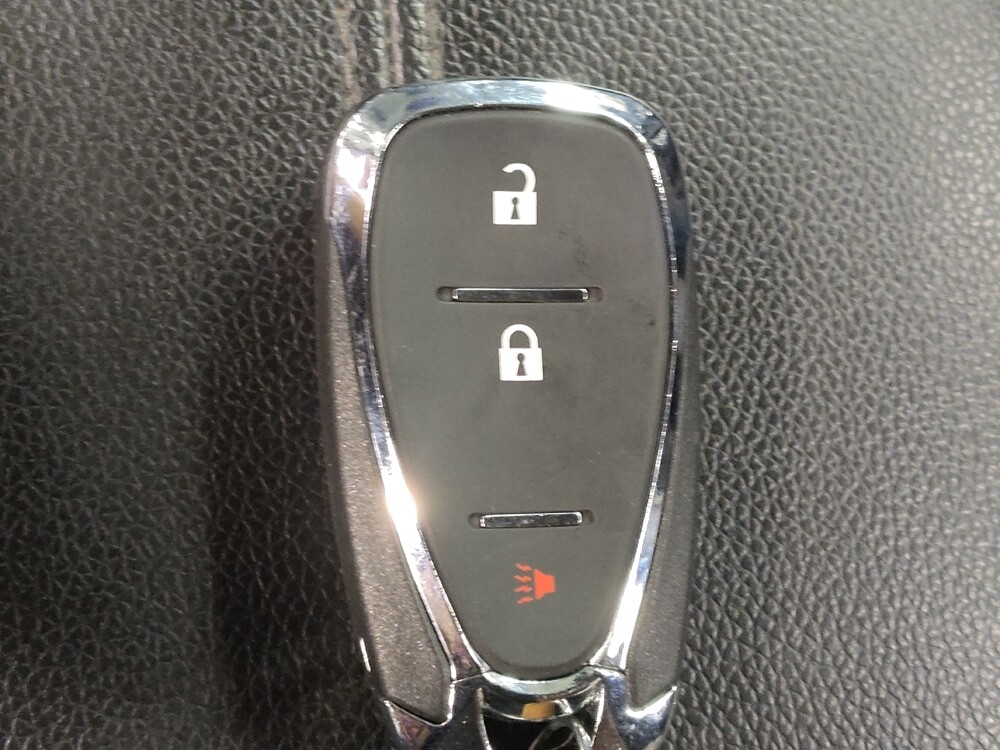 2019 Chevrolet Equinox in Baton Rouge, LA 70816 - 18143737 32