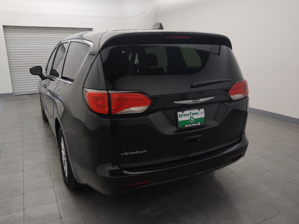 2022 Chrysler Voyager in Houston, TX 77074 - 18143738 6