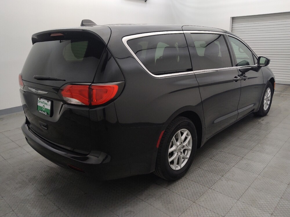 2022 Chrysler Voyager in Houston, TX 77074 - 18143738 9