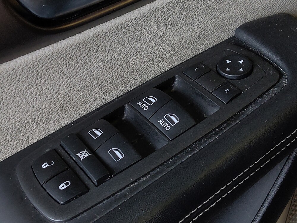 2022 Chrysler Voyager in Houston, TX 77074 - 18143738 27