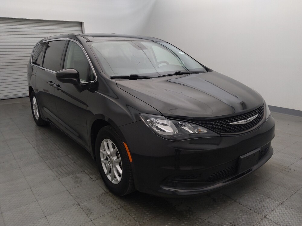 2022 Chrysler Voyager in Houston, TX 77074 - 18143738 13