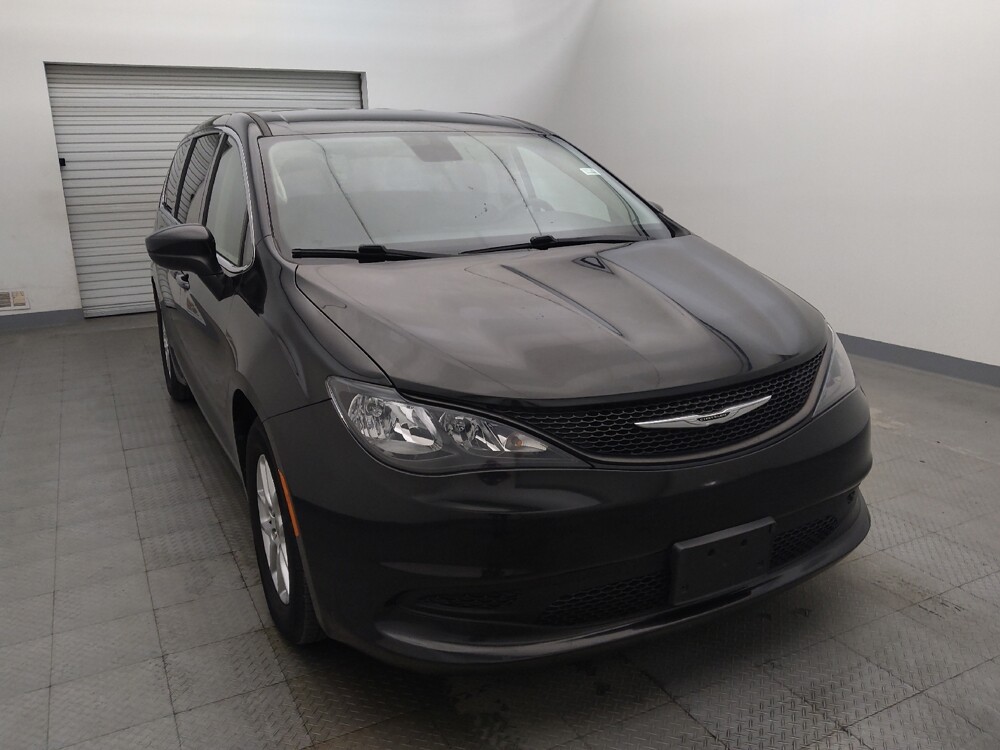 2022 Chrysler Voyager in Houston, TX 77074 - 18143738 14