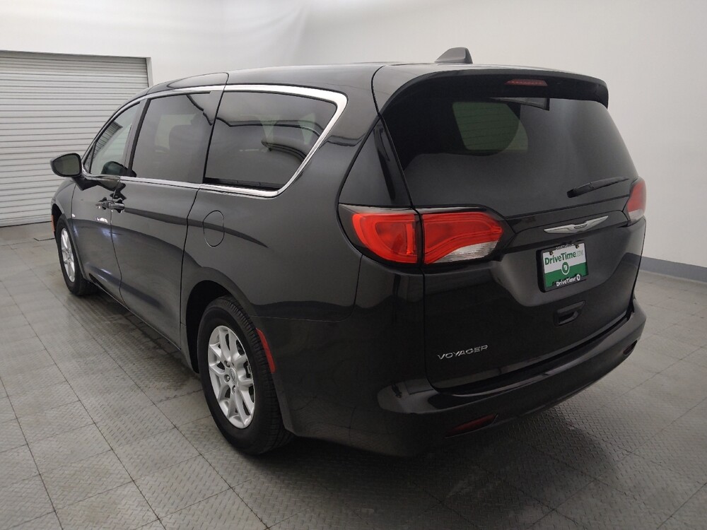 2022 Chrysler Voyager in Houston, TX 77074 - 18143738 5