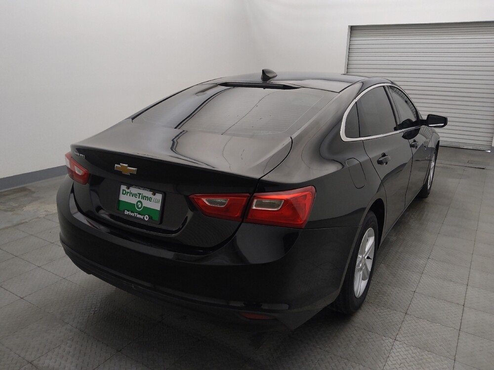 2020 Chevrolet Malibu in Houston, TX 77074 - 18143739 7