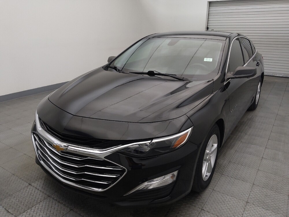 2020 Chevrolet Malibu in Houston, TX 77074 - 18143739 15