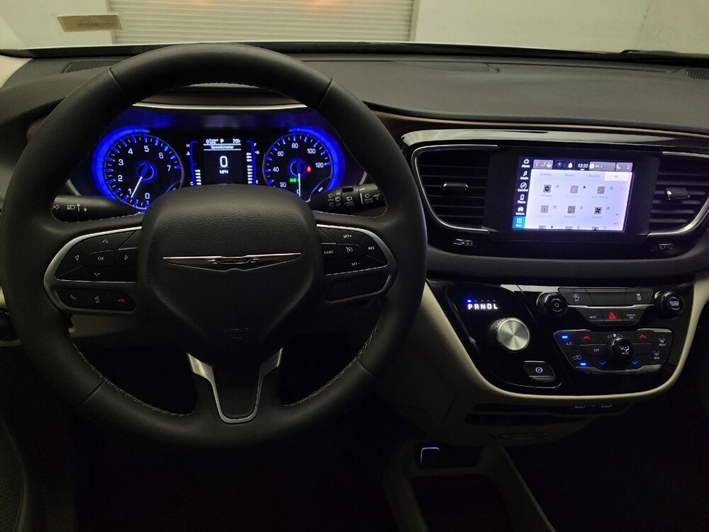 2023 Chrysler Voyager in Torrance, CA 90504 - 18143745 22