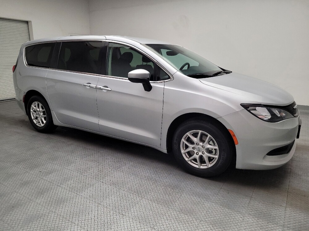 2023 Chrysler Voyager in Torrance, CA 90504 - 18143745 11