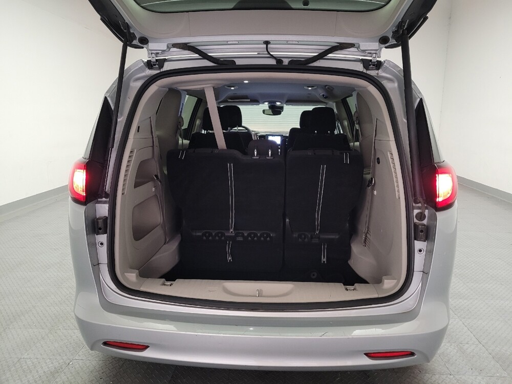 2023 Chrysler Voyager in Torrance, CA 90504 - 18143745 29