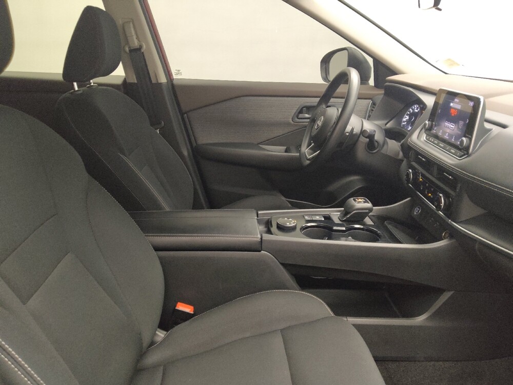 2023 Nissan Rogue in Des Moines, IA 50310 - 18143748 21