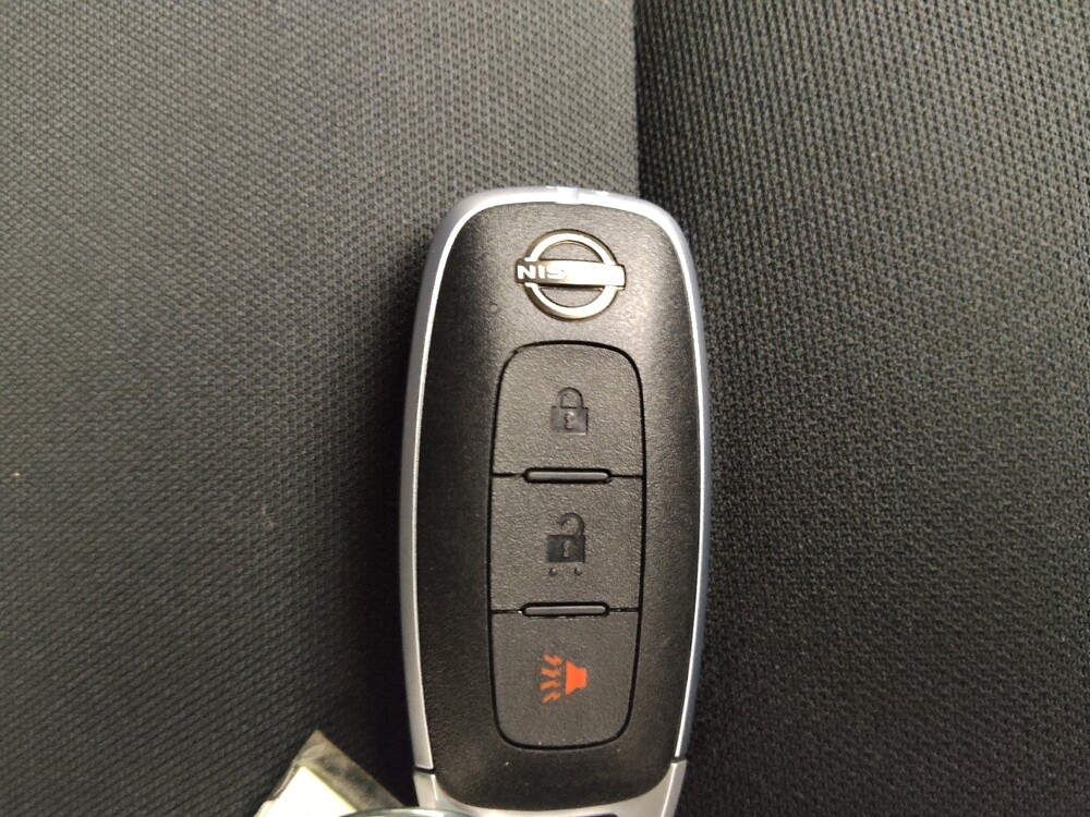 2023 Nissan Rogue in Des Moines, IA 50310 - 18143748 32