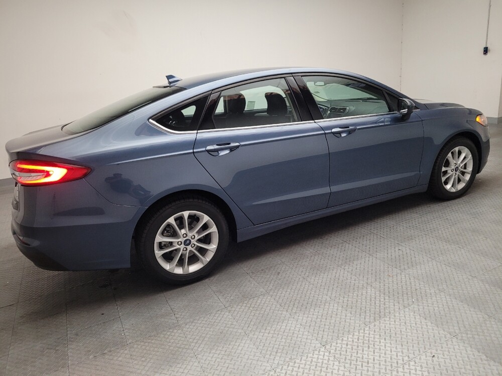 2019 Ford Fusion in Torrance, CA 90504 - 18143749 10