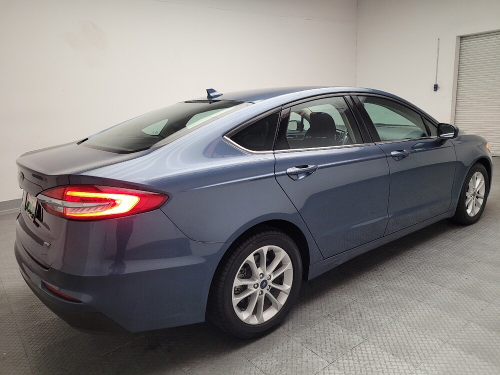 2019 Ford Fusion in Torrance, CA 90504 - 18143749 9
