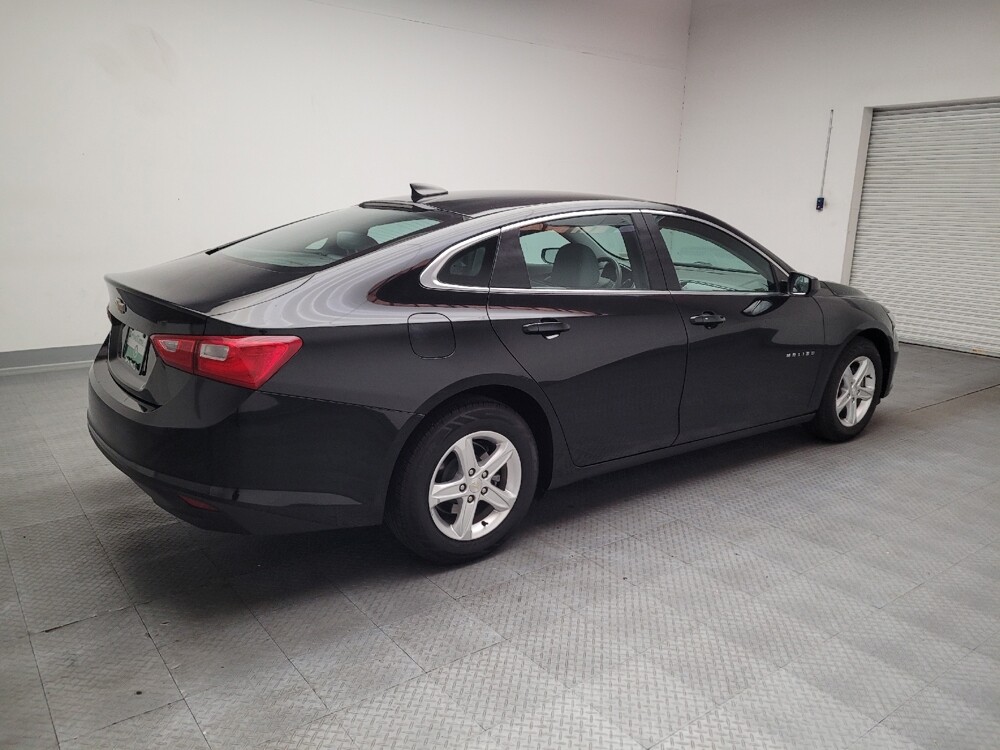 2021 Chevrolet Malibu in Downey, CA 90241 - 18143758 10