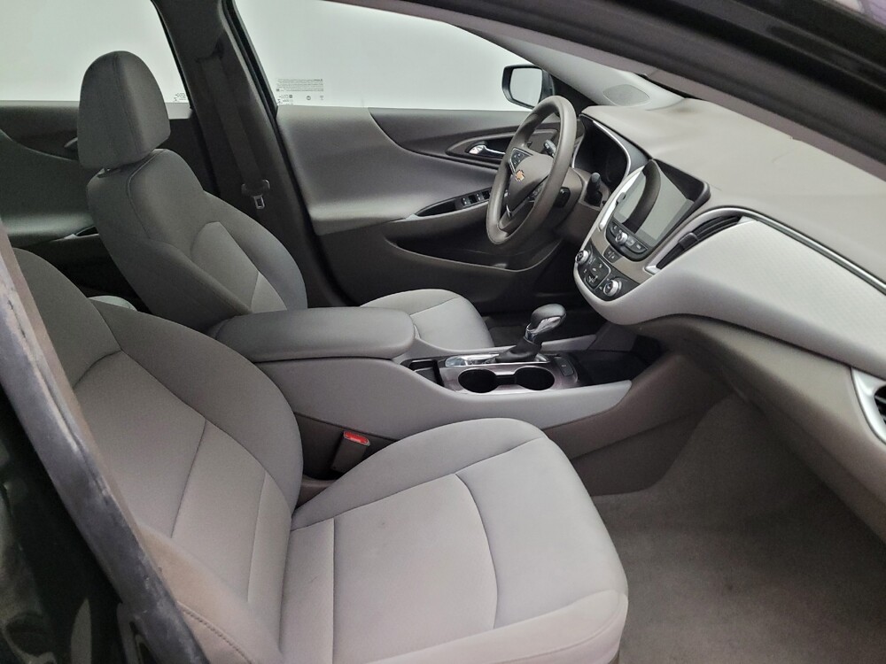 2021 Chevrolet Malibu in Downey, CA 90241 - 18143758 21