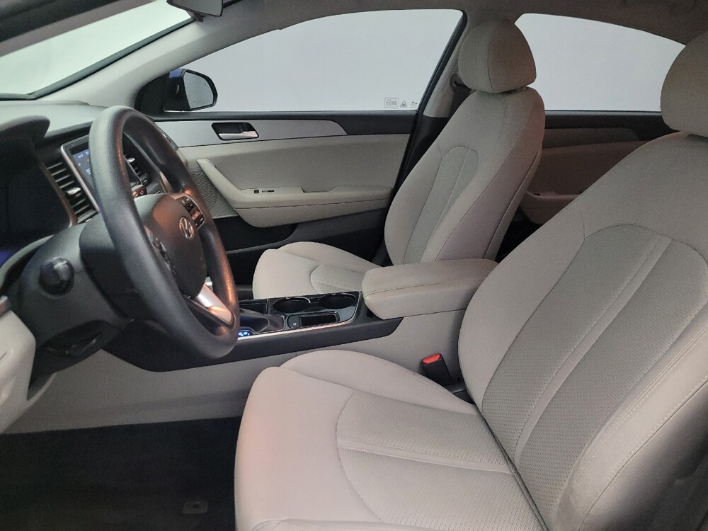 2018 Hyundai Sonata in Tucson, AZ 85705 - 18143761 17