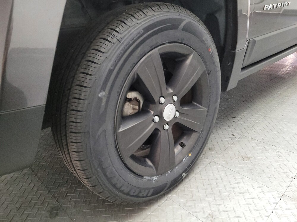 2017 Jeep Patriot in Riverside, CA 92504 - 18143762 31