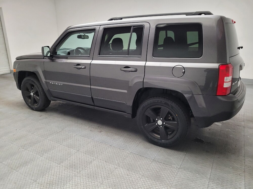 2017 Jeep Patriot in Riverside, CA 92504 - 18143762 3