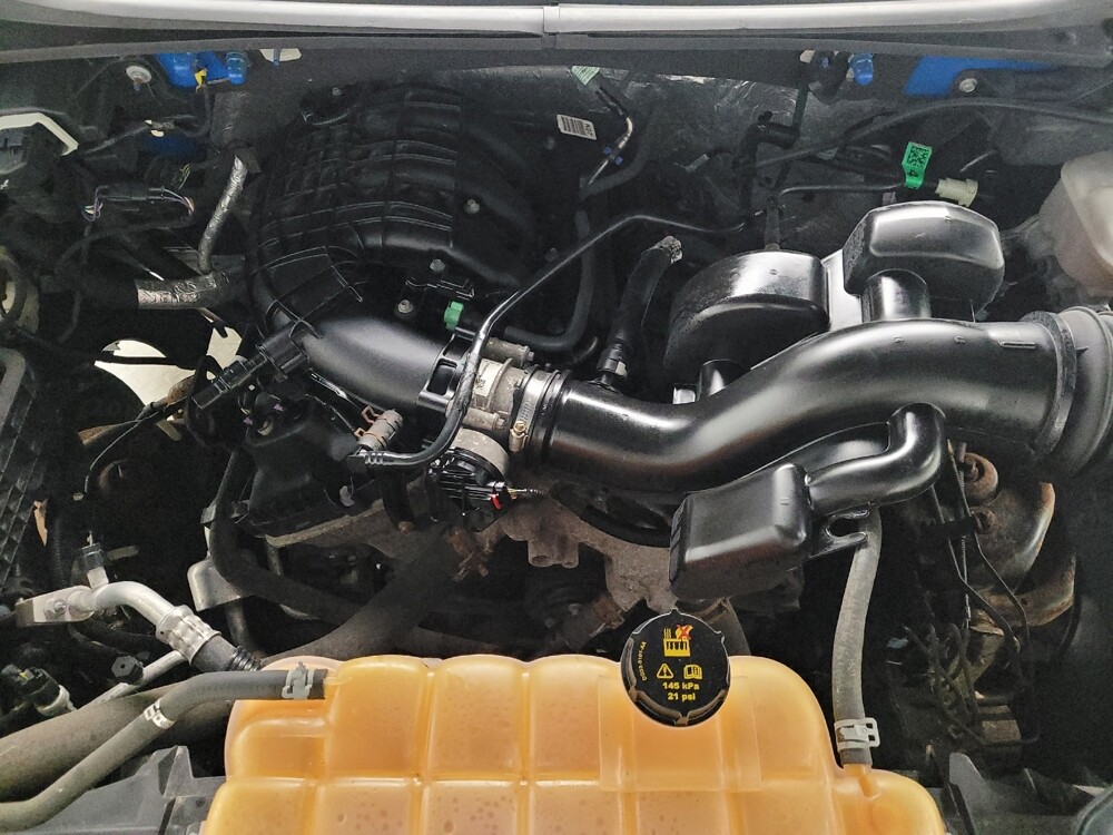 2015 Ford F150 in Eastpointe, MI 48021 - 18143768 30