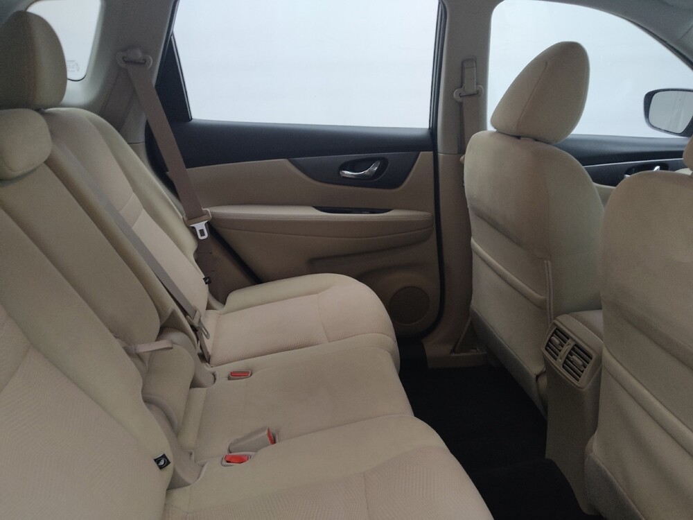 2016 Nissan Rogue in Lombard, IL 60148 - 18143772 19