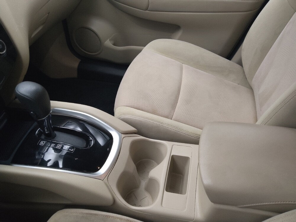 2016 Nissan Rogue in Lombard, IL 60148 - 18143772 26