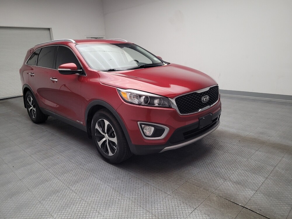 2018 Kia Sorento in Downey, CA 90241 - 18143774 13