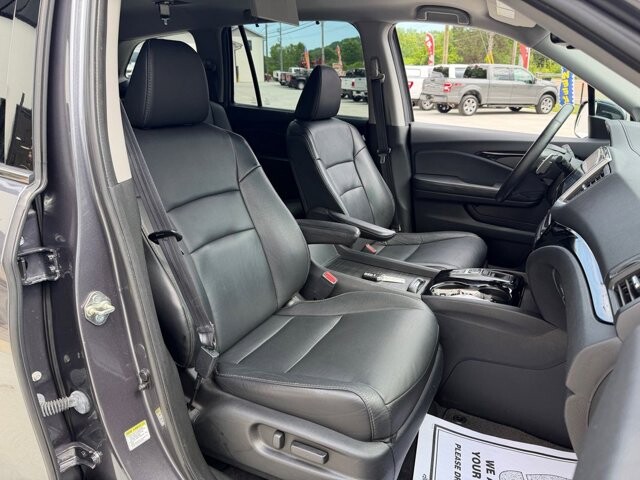 2016 Honda Pilot in Knoxville, TN 37920 - 18143787 18