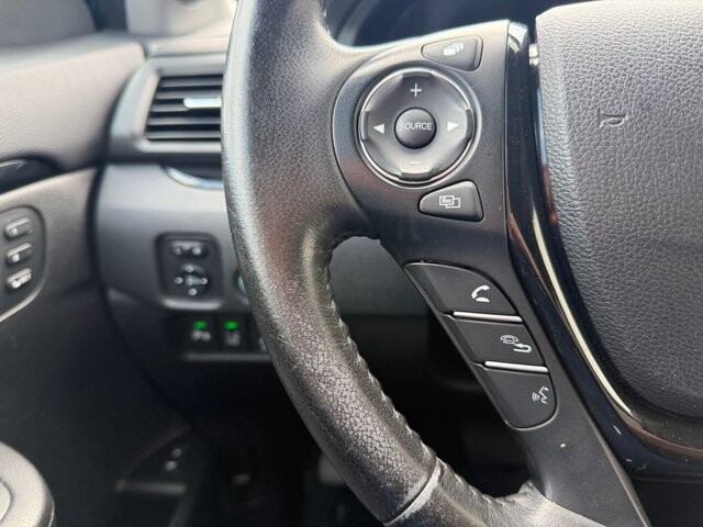 2016 Honda Pilot in Knoxville, TN 37920 - 18143787 22