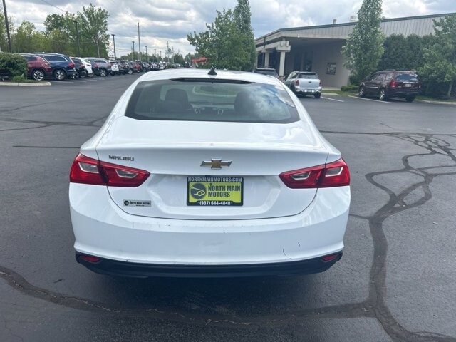 2019 Chevrolet Malibu in Marysville, OH 43040 - 18143803 5