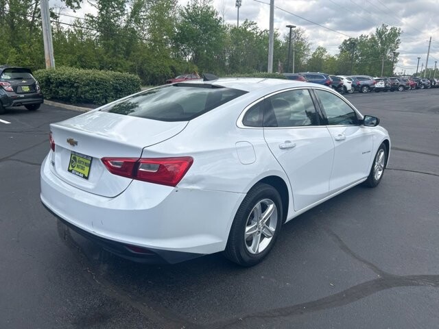 2019 Chevrolet Malibu in Marysville, OH 43040 - 18143803 6
