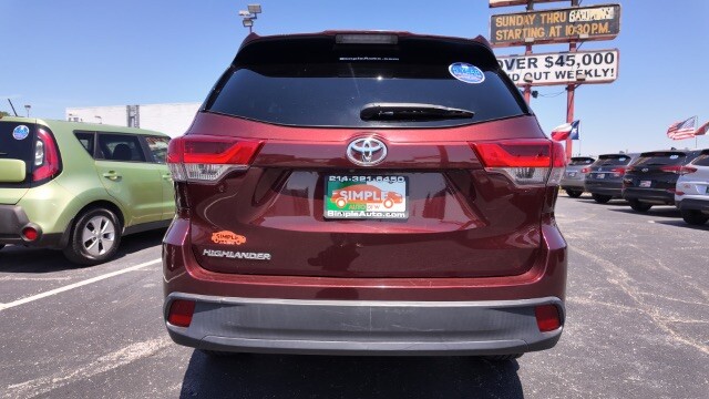 2019 Toyota Highlander in Dallas, TX 75228 - 18143820 6