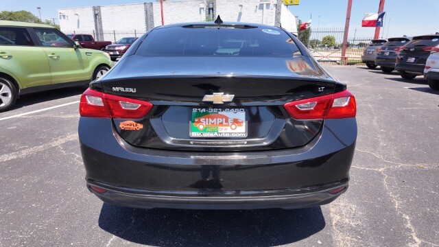 2017 Chevrolet Malibu in Dallas, TX 75228 - 18143821 7