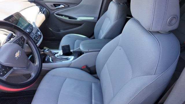 2017 Chevrolet Malibu in Dallas, TX 75228 - 18143821 11