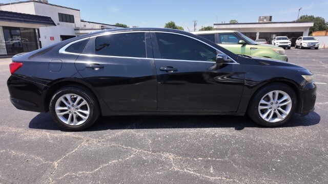2017 Chevrolet Malibu in Dallas, TX 75228 - 18143821 4