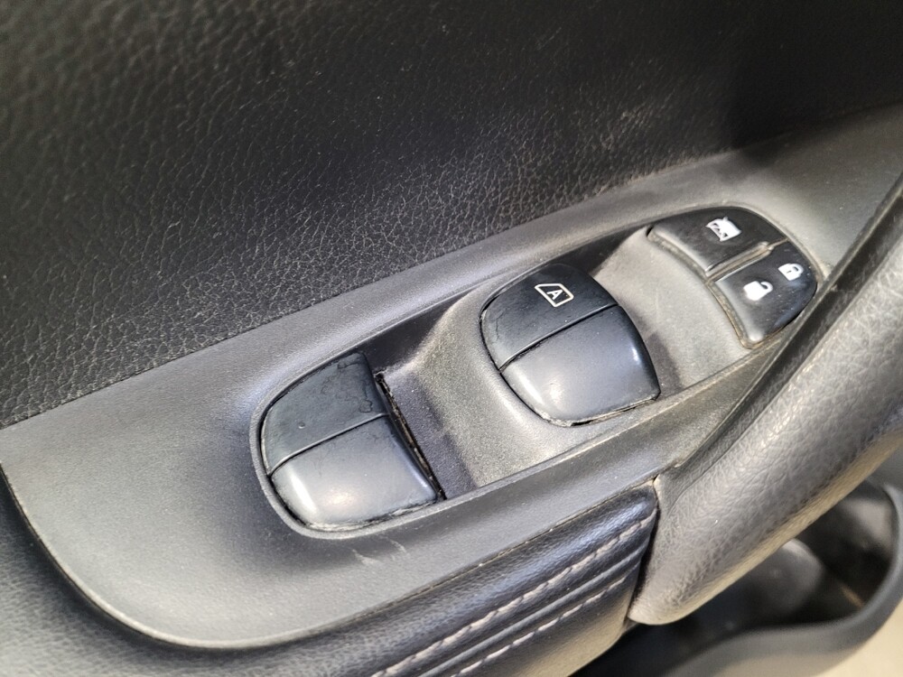 2019 Nissan Rogue Sport in Riverside, CA 92504 - 18143832 27