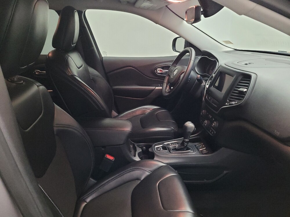 2019 Jeep Cherokee in Sacramento, CA 95821 - 18143835 21