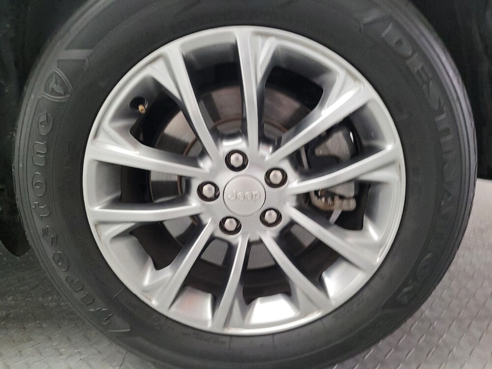 2019 Jeep Cherokee in Sacramento, CA 95821 - 18143835 31