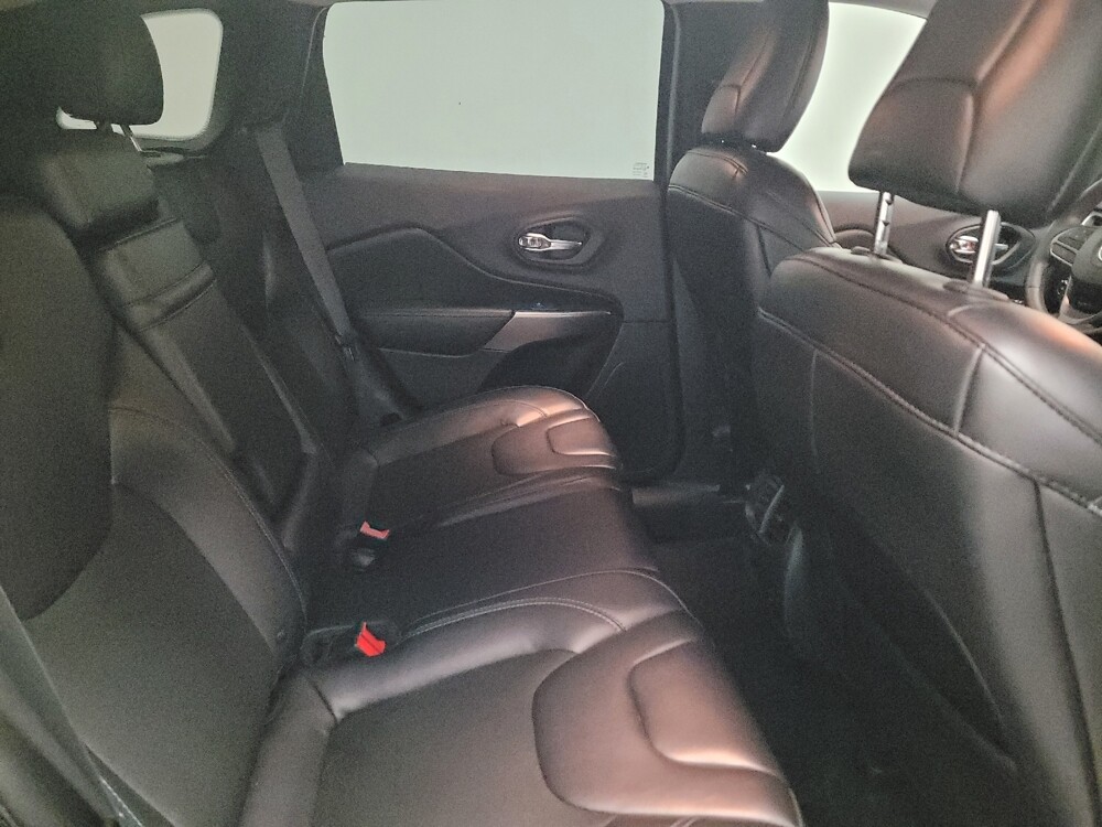 2019 Jeep Cherokee in Sacramento, CA 95821 - 18143835 19