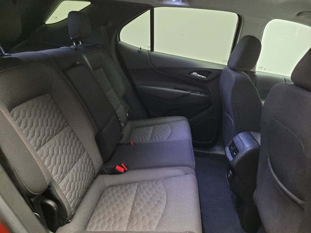 2020 Chevrolet Equinox in Downey, CA 90241 - 18143836 19